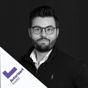 Christoffer William Farestviet authorized advisor credit small profile picture black and white