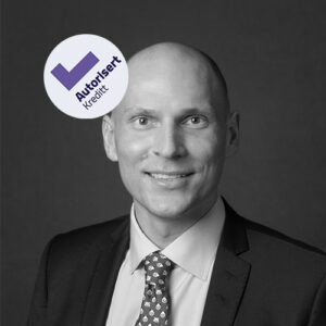 Stephan Torsvik authorized advisor credit small image in black and white