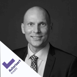 Stephan Torsvik authorized advisor credit small profile picture black and white