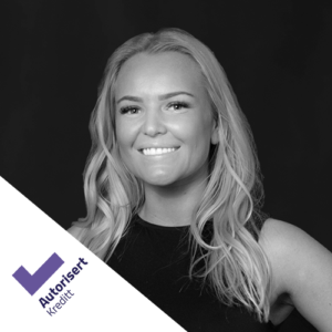 Vilde Sunde authorized advisor credit profile picture in black and white